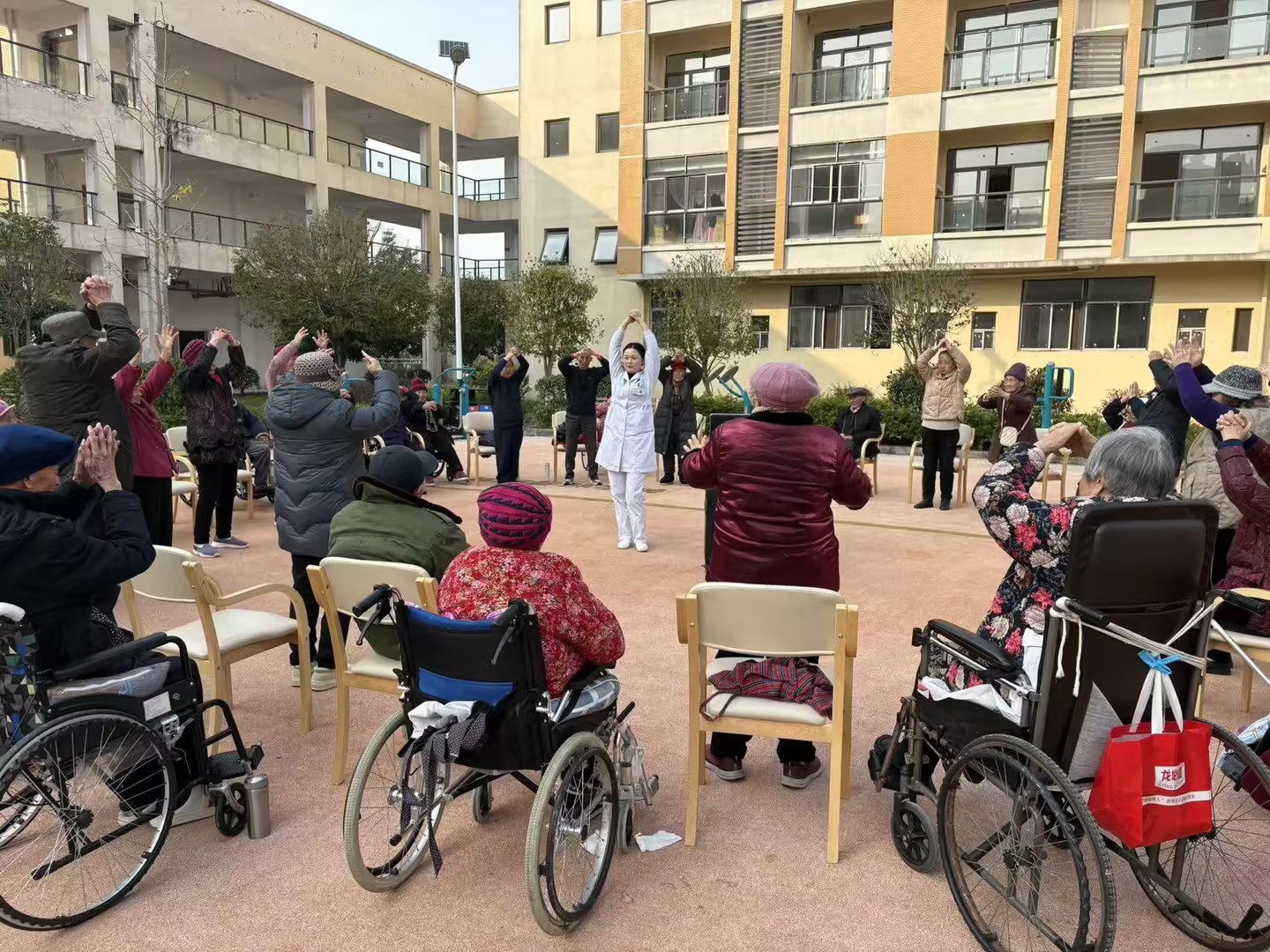 乐眠操.jpg